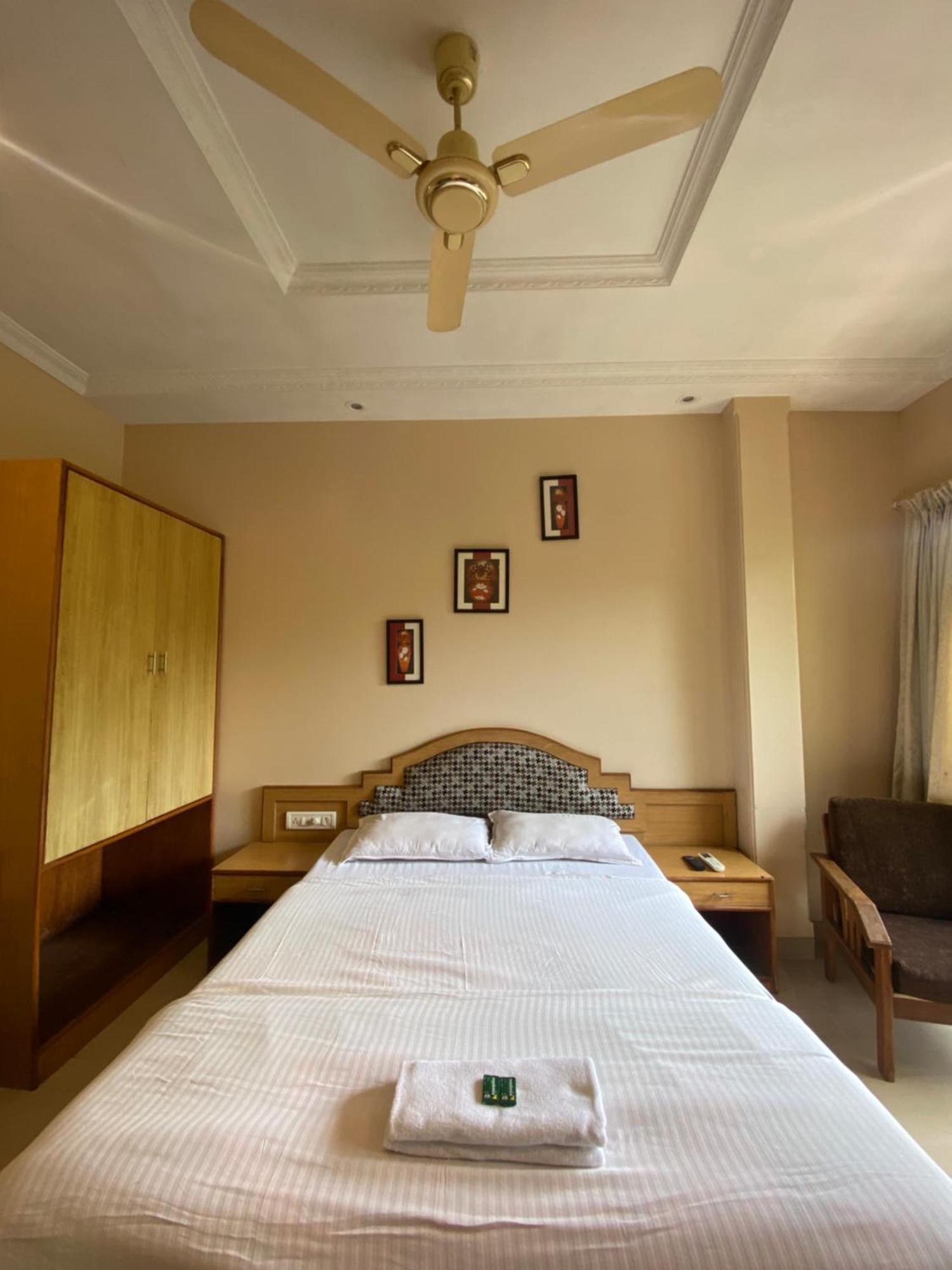 Jewel Resort Лонавала Экстерьер фото